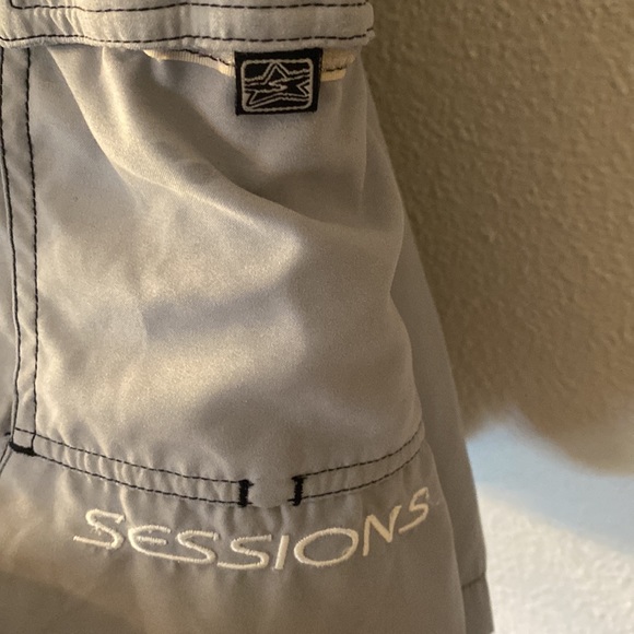 Sessions swim trunks size 36 - Picture 2 of 5